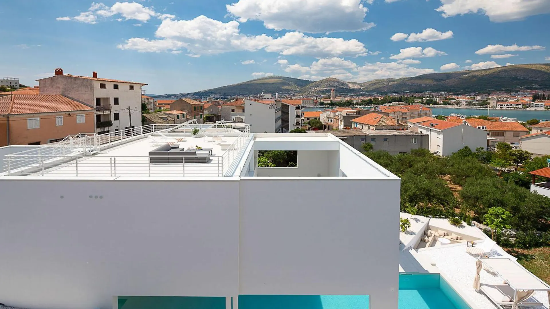 Spectacular Trogir Villa 4 Bedrooms Villa Trogir Sunrise Breath-Taking Sea Views Heated Swimming Pool